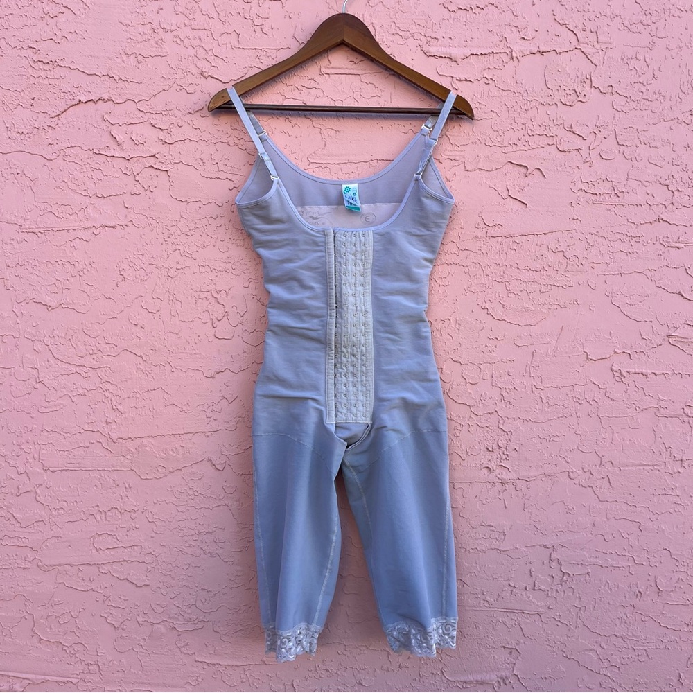 D're-mi Fajas Colombian Shapewear Girdle Size Large